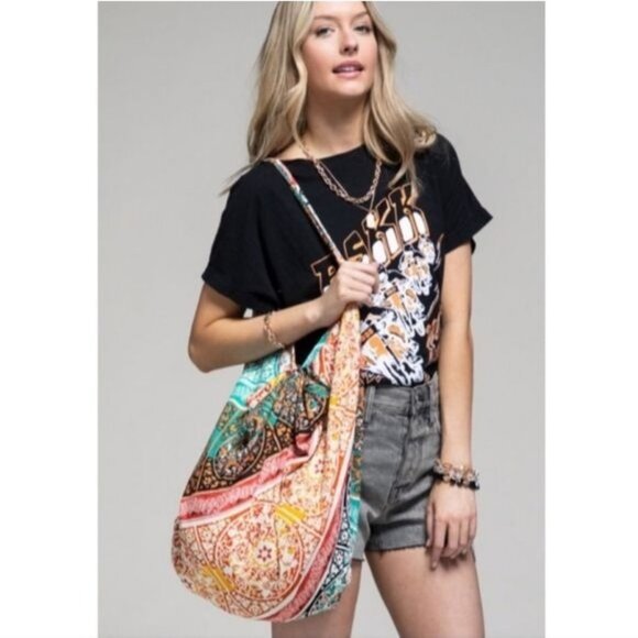 Ruggine "Piece of my Heart" Mandala Boho Bag - Picture 3 of 10